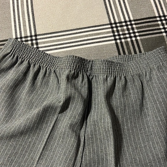 Work Style Pants - Picture 2 of 3